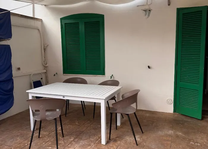 Casa Delle Mimose Baia Verde Holiday home